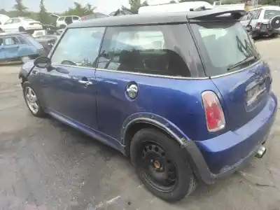 Scrapping Vehicle bmw mini (r50,r53) w11b16a of the year 2005 powered w11b16a