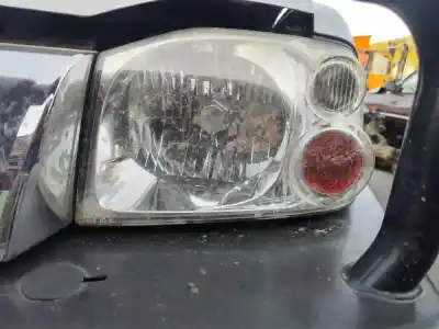 Veicolo di demolizione nissan pickup (d22) yd25ddti dell'anno 2004 alimentato yd25ddti