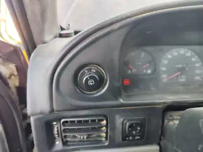 Здавання транспортного засобу ssangyong musso 2.9 d року 2001 потужний 662la