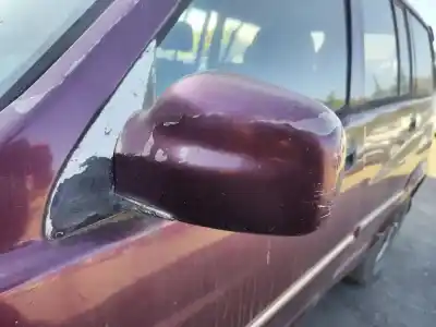 Veículo de Sucata ssangyong musso 662la 88kw do ano 2001 alimentado 662la