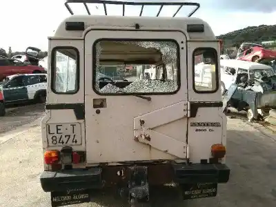 Véhicule à la ferraille land rover                                         santana                                                                                                                                                                                                                                                    serie iii 88 89 108 109 special diesel 2.5                                                                                                                                                                                                                 de l'année 1990 alimenté d e 74