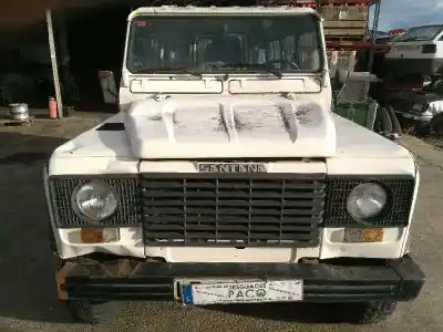 Véhicule à la ferraille land rover                                         santana                                                                                                                                                                                                                                                    serie iii 88 89 108 109 special diesel 2.5                                                                                                                                                                                                                 de l'année 1990 alimenté d e 74