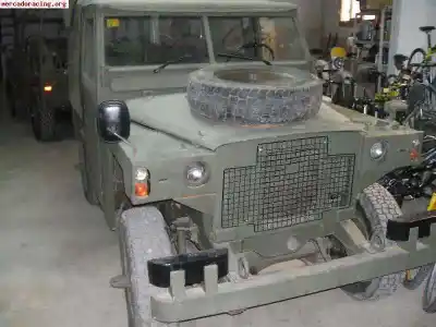 Véhicule à la ferraille LAND ROVER                                         SANTANA                                                                                                                                                                                                                                                    SERIE III 88 89 108 109 LIGERO MILITAR                                                                                                                                                                                                                     de l'année 0 alimenté CAZORLA