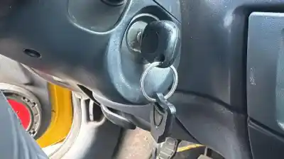 Veicolo di demolizione renault megane i coupe fase 2 (da..) f9q732 dell'anno 0 alimentato f9q