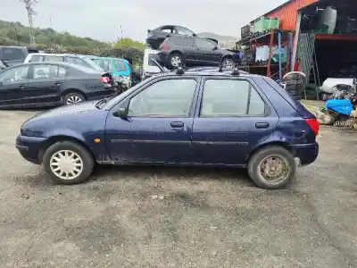 Veicolo di demolizione ford fiesta berlina (dx) j4c dell'anno 0 alimentato j4c