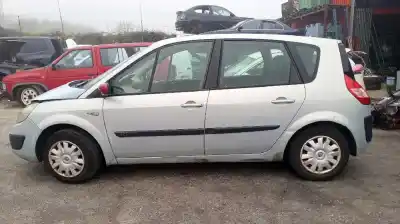 Veicolo di demolizione renault megane ii berlina 5p k9kd7 dell'anno 0 alimentato k9kd7