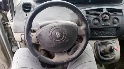 Veicolo di demolizione renault megane ii berlina 5p k9kd7 dell'anno 0 alimentato k9kd7