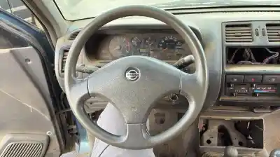 Véhicule à la ferraille nissan terrano/terrano.ii (r20) td27 de l'année 0 alimenté td27