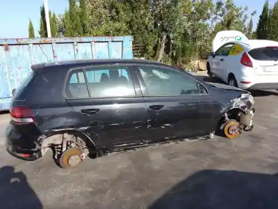 Scrapping Vehicle VOLKSWAGEN GOLF VI (5K1) 2.0 TDI of the year 2009 powered CBDC