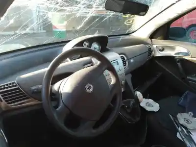 Утилизация автомобиля lancia ypsilon (101) 1.2 8v года 2007 питание 188a4000