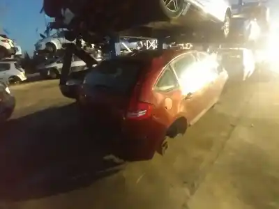 Veículo de Sucata citroen c4 berlina 1.6 16v hdi do ano 2005 alimentado 9hx