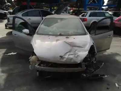 Veicolo di demolizione PEUGEOT                                            208 I (CA_, CC_)                                                                                                                                                                                                                                           1.6 HDi / BlueHDi 75                                                                                                                                                                                                                                       dell'anno 2017 alimentato BH02