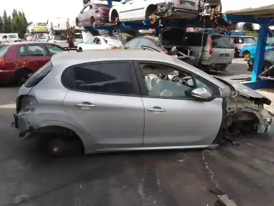 Veículo de Sucata peugeot 208 i (ca_, cc_) 1.6 hdi / bluehdi 75 do ano 2017 alimentado bh02