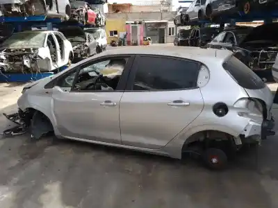 Veículo de Sucata peugeot 208 i (ca_, cc_) 1.6 hdi / bluehdi 75 do ano 2017 alimentado bh02