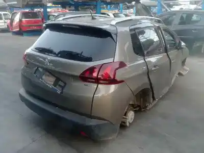 Veicolo di demolizione peugeot 2008 i (cu_) 1.6 bluehdi 120 dell'anno 2017 alimentato 