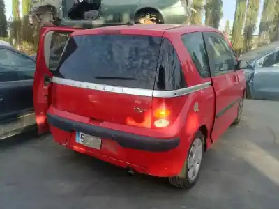 Veículo de Sucata peugeot 1007 1.4 hdi do ano 2006 alimentado 8hzdv4td