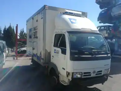 Veicolo di demolizione nissan cabstar ->09.06 3.0 diesel dell'anno 2006 alimentato bd30t