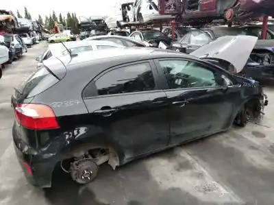 Scrapping Vehicle kia rio basic of the year 2015 powered g4la Scrapping Vehicle kia rio basic of the year 2015 powered g4la