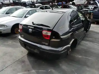 Scrapping Vehicle seat leon (1m1) 1.9 tdi of the year 2004 powered om602
