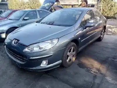 Veículo de Sucata peugeot 407 business line do ano 2004 alimentado 9hz