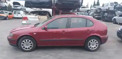 Scrapping Vehicle SEAT LEON (1M1) 1.6 of the year 2000 powered AKL
