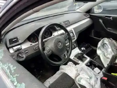 Sloopvoertuig volkswagen passat b6 (3c2) 2.0 tdi 16v van het jaar 2010 aangedreven cbab