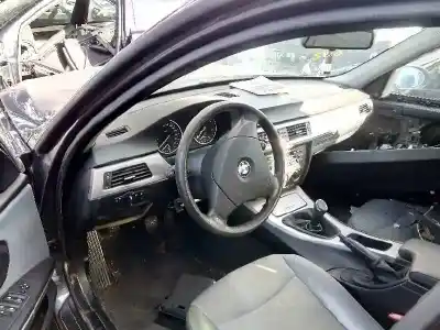 Veículo de Sucata bmw serie 3 berlina (e90) 318d do ano 2007 alimentado n47d20a