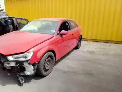 Veicolo di demolizione audi a3 (8v) ambition dell'anno 2013 alimentato clha
