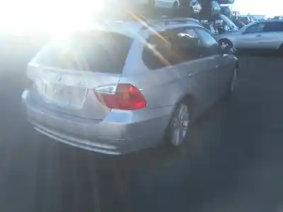 Scrapping Vehicle bmw 3 touring (e91) 320 d of the year 2007 powered 204d4