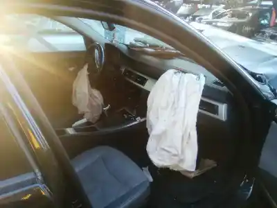 Veículo de Sucata bmw serie 3 berlina (e90) 2.0 16v cat do ano 2001 alimentado n43b20a