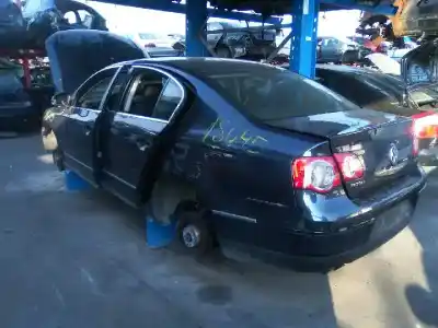 Veicolo di demolizione volkswagen passat b6 (3c2) 2.0 tdi 16v dell'anno 2006 alimentato bkp