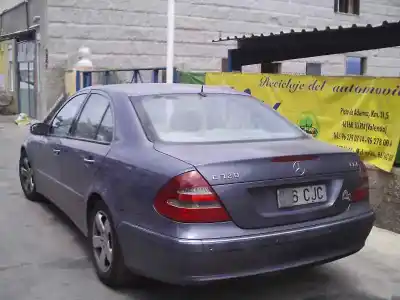 Veicolo di demolizione mercedes-benz clase e (w211) berlina 3.2 cdi cat dell'anno 2003 alimentato om648961