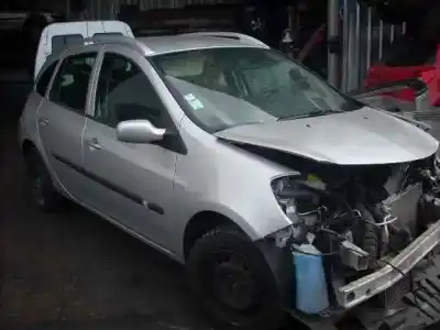 Veículo de Sucata renault clio grandtour 1.5 dci diesel do ano 2008 alimentado 