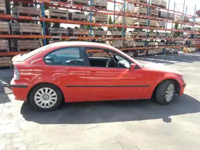 Vehicul casat bmw 3 compact (e46) 320 td al anului 2002 alimentat 204d4