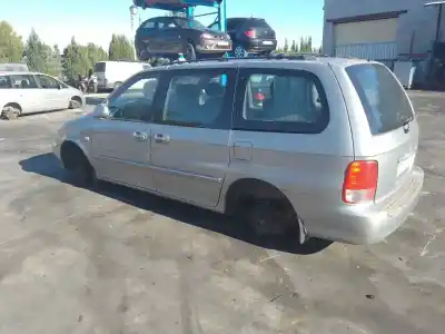 Veicolo di demolizione kia carnival 2.9 crdi vgt active dell'anno 2006 alimentato j3