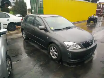 Veículo de Sucata toyota corolla (e12) 1.6 16v do ano 2004 alimentado 3zzfe