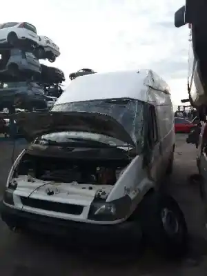 Scrapping Vehicle ford transit caja cerrada, larga (fy) (2000 =>) ft 330 2.4 express-line of the year 2004 powered fxfa