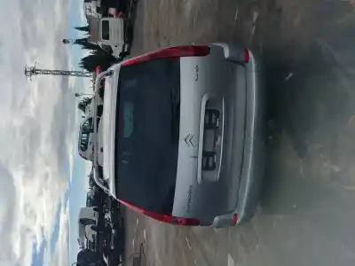 Veículo de Sucata citroen c8 2.2 hdi 16v premier ii do ano 2004 alimentado 4hwdw12ted4