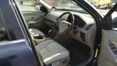 Veículo de Sucata VOLVO XC90 2.4 Diesel CAT do ano 2006 alimentado D5244T5