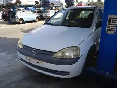 Scrapping Vehicle opel corsa c furgoneta/hatchback (x01) 1.7 di 16v (f08, w5l) of the year 2002 powered y17dtl