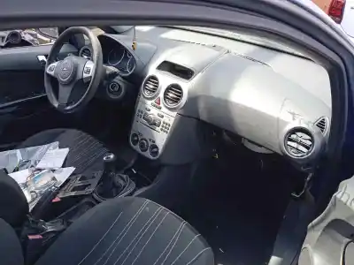 Здавання транспортного засобу opel corsa d cmon року 2009 потужний z12xep