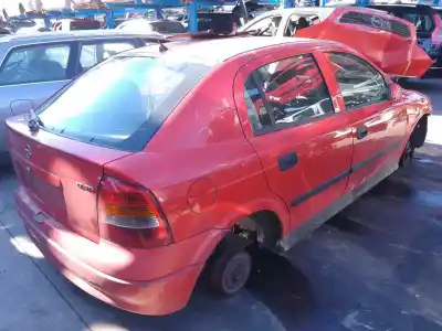 Sloopvoertuig opel astra g berlina 1.7 16v cdti cat (z 17 dtl / lrb) van het jaar 2004 aangedreven z17dtl