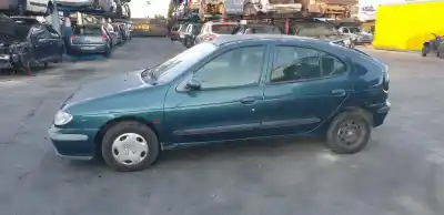 Scrapping Vehicle RENAULT MEGANE I SCENIC (JA0) 1.6 16V Kaleido 107 CV / 79 KW of the year 2001 powered K7M