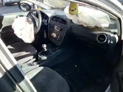 Scrapping Vehicle seat leon (1p1) 1.9 tdi of the year 2010 powered bls