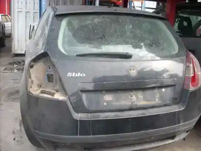 Veicolo di demolizione FIAT STILO (192) 1.8 16V CAT dell'anno 2004 alimentato 192A4000