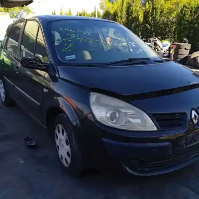 Veicolo di demolizione renault scenic ii confort expression dell'anno 2016 alimentato k9k732