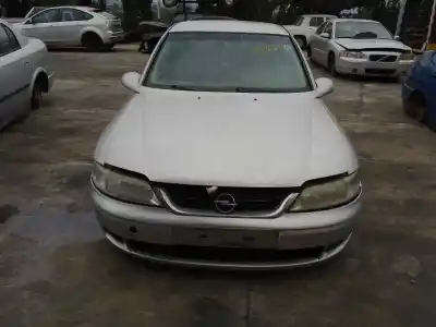 Veículo de Sucata opel vectra b caravan edition 2000 116 cv / 85 kw do ano 1999 alimentado 