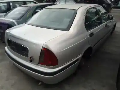 Véhicule à la ferraille rover 420 si 105cv 77kw de l'année 1999 alimenté 20t2n