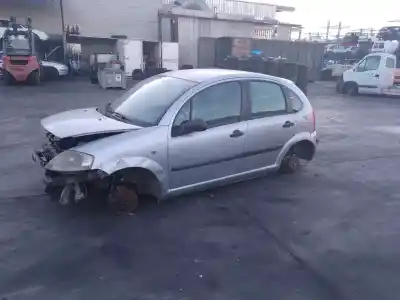 Veicolo di demolizione citroen c3 pluriel 1.4 dell'anno 2004 alimentato kfv