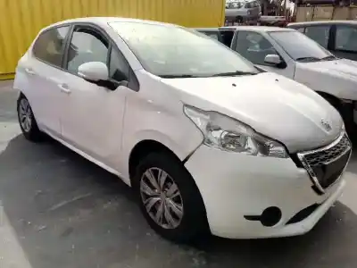 Veículo de Sucata peugeot 208 i (ca_, cc_) 1.2 vti 82 do ano 2013 alimentado hmz